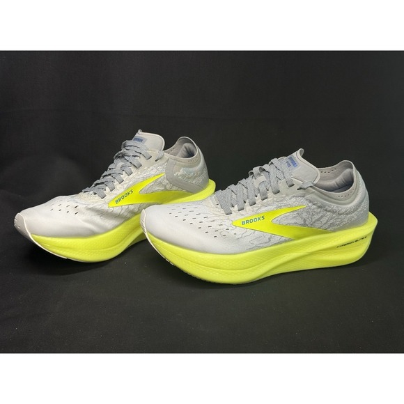Unisex Size 6.5 - Brooks Hyperion Elite 2 Carbon Silver Nightlife NEW - Picture 2 of 9